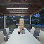 Sunny Miami Stay - Pool - Bbq - Centrally Located