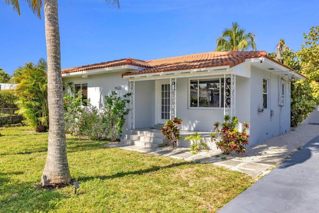 Sunny - Pool - Bbq - Centrally Located Holiday home Miami